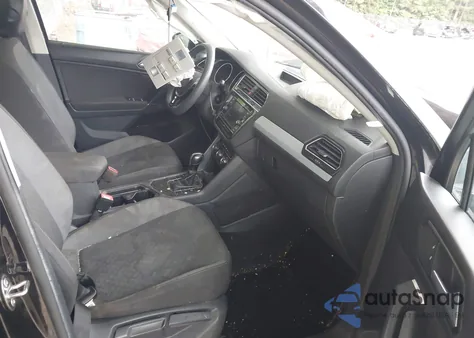 2018 Volkswagen Tiguan 2.0T S из США, поврежденный, VIN 3VV1B7AX4JM164385